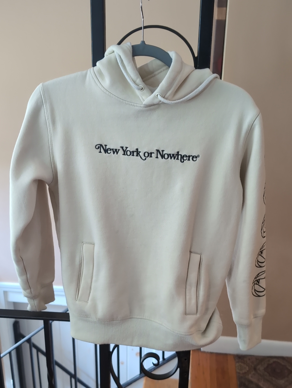 NYON x New York Knicks 'Give & Go' Cream Hoodie Size Small - RARE